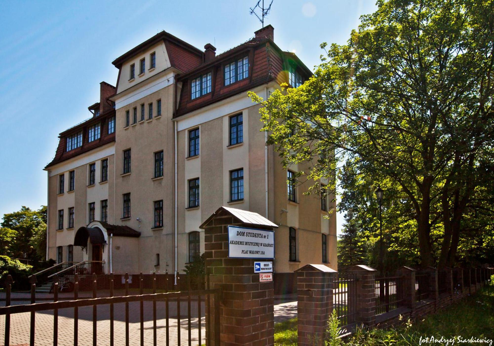 Hostel Ds Cztery Pory Roku Gdaňsk Exteriér fotografie