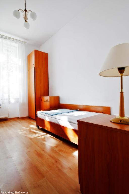 Hostel Ds Cztery Pory Roku Gdaňsk Pokoj fotografie